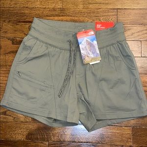NWT North Face Aphrodite Short